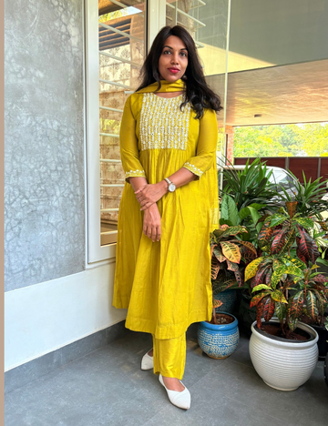 Chanderi silk designer kurta set with - Lime Green