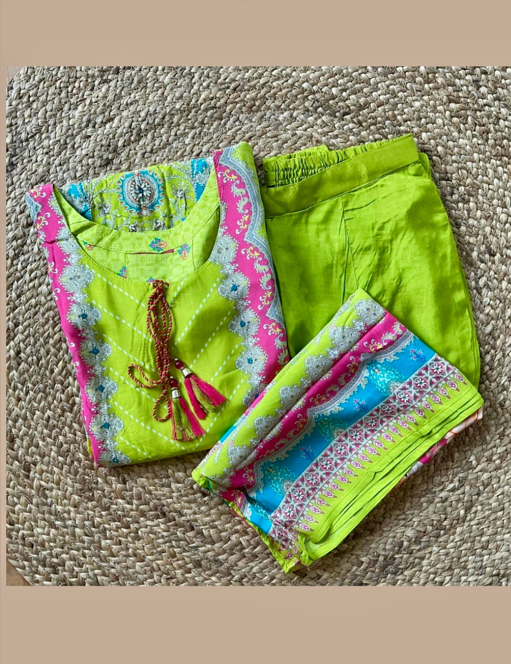 Muslin Silk Ethnic Printed Designer Kurta Set - Light Green