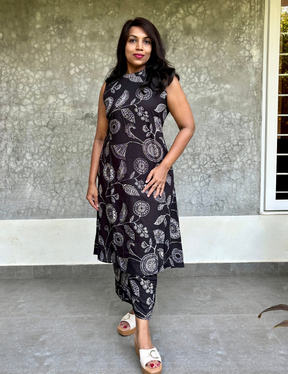 Rayon Cotton Floral Printed Casual Kurta Set - Black