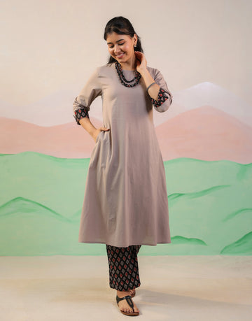 Ethnic Printed Cotton Kurta Set with NeckPiece - Grey